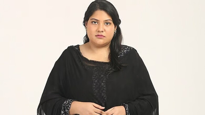 জনপ্রিয় কনটেন্ট ক্রিয়েটর ও অভিনেত্রী কারিনা কায়সারের অকালমৃত
